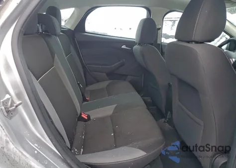 2014 Ford Focus Se z USA, uszkodzony, nr VIN 1FADP3K21EL286031